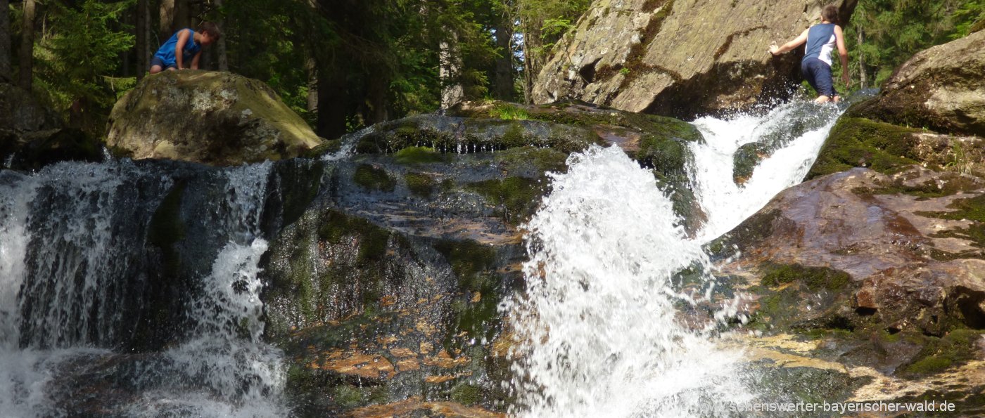 ausflugsziele-bayerischer-wald-freizeitangebote-bodenmais-risslochwasserfall