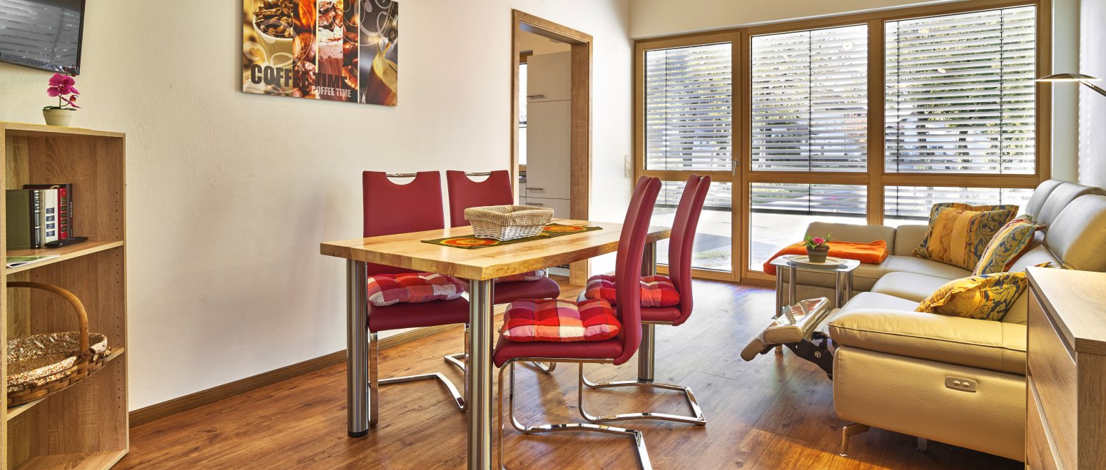 ferienhof-binder-ferienwohnung-4-wohnzimmer-essen